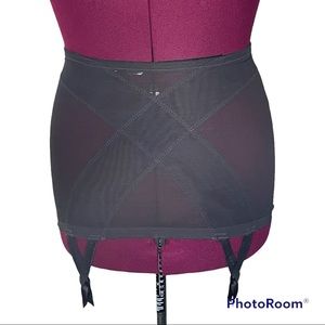 Victoria’s Secret black shapewear girdle garter belt w/ 4 garters. Size L Large.